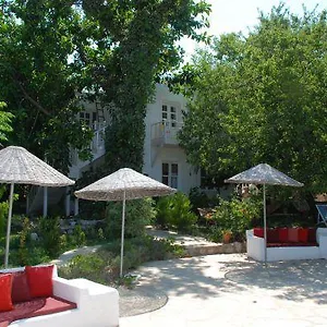 Oda ve Kahvaltı Narlı